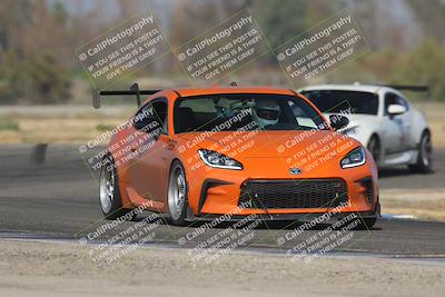 media/Sep-20-2025-Extreme Speed (Sat) [[1fcc23683c]]/Orange (Mid Intermediate)/Session 1 (Sunset)/